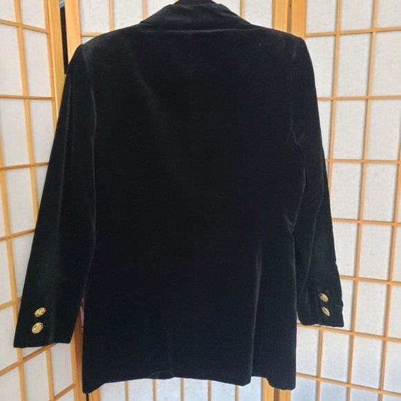 Ivana Trump Velvet Blazer - Picture 3 of 9